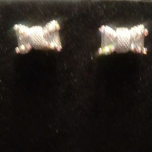 Betsey johnson bow earrings..